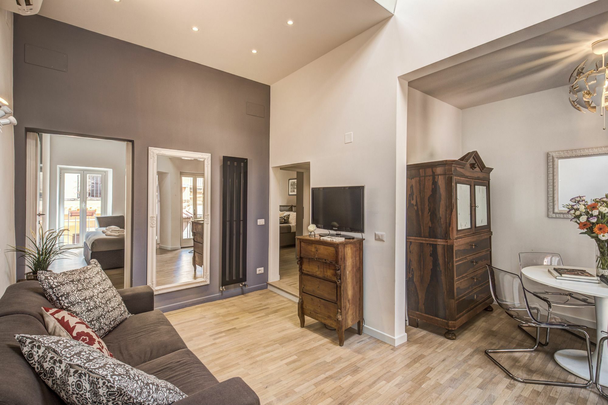 Orange Suites Rom Eksteriør billede